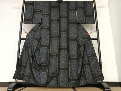 平和屋着物●本場大島紬 割り込み絣 幾何学文様 黒地 正絹 逸品 AABA0407zg