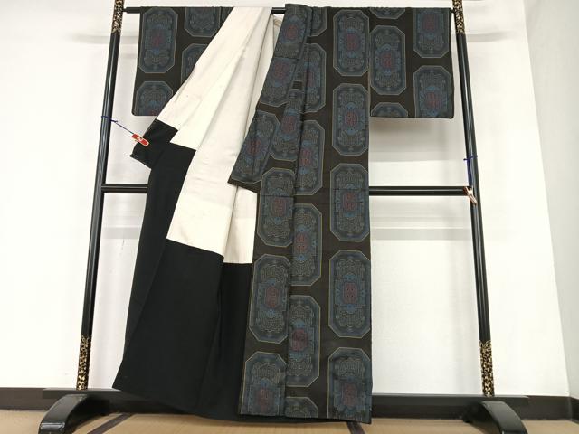 平和屋着物●本場大島紬 割り込み絣 幾何学文様 黒地 正絹 逸品 AABA0407zg