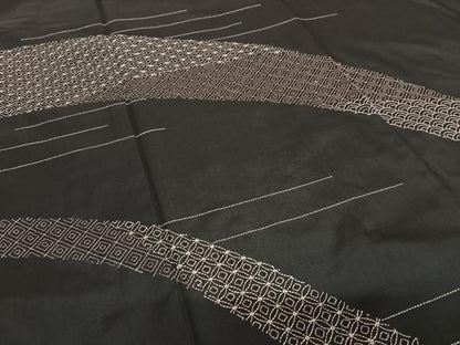 平和屋着物●本場染大島紬 訪問着 刺繍 刺し子 七宝文 青海波 正絹 逸品 AABA0430zg