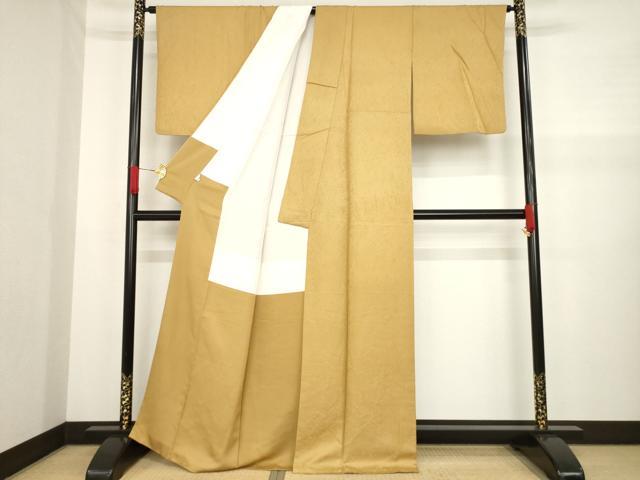 平和屋着物●上質な色無地 堅牢染 花源氏物語 黄唐茶色 丹後ちりめん 反端付き 正絹 逸品 AABA1329ck