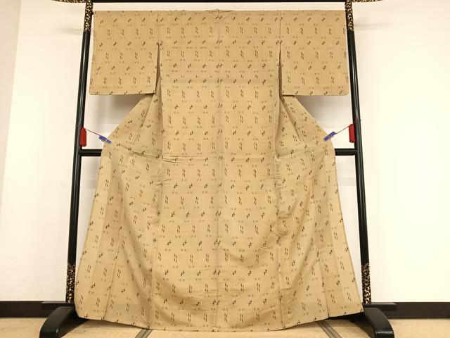 平和屋着物＊夏物　紗紬　琉球絣文様　正絹　逸品　AABA2483np