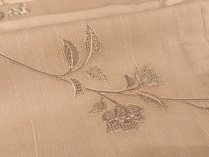 平和屋着物＊夏物 訪問着 本場大島紬 夏大島 中国三大刺繍 汕頭刺繍 スワトウ刺繍  川畑辰吉作 三越扱い 証紙付き 正絹 逸品 AABA2489np