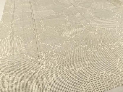 平和屋着物＊夏物　本場大島紬　夏大島　白大島　雪輪文　正絹　逸品　未使用　AABA2494np