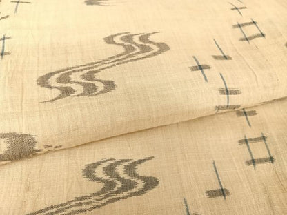 平和屋着物＊夏物　近江上布　琉球絣文様　反端付き　麻　逸品　AABA2516np