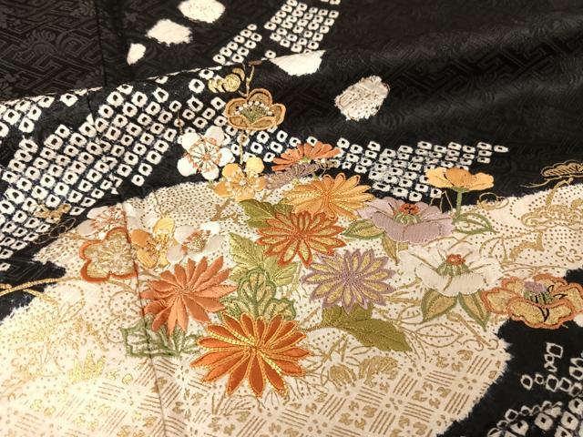 平和屋着物●創業460年・千總 訪問着 駒刺繍 絞り 霞草花文 黒地 金糸 金彩 正絹 逸品 AABA2518np
