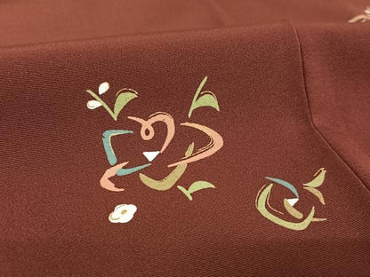 平和屋着物●上質な小紋 枝花文 海老茶色 金彩 正絹 逸品 AABA2524np