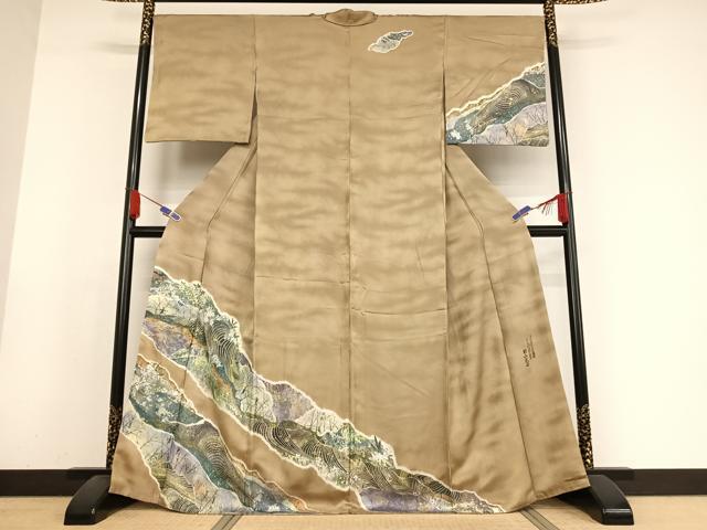 平和屋着物●史上初の女性友禅師 京都府伝統産業優秀技術者 京の名工 岡山武子 訪問着 霞花文 金彩 正絹 逸品 AABA2526np