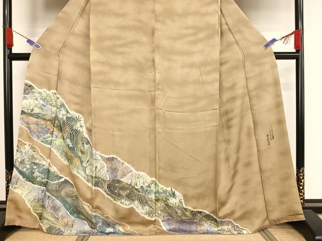 平和屋着物●史上初の女性友禅師 京都府伝統産業優秀技術者 京の名工 岡山武子 訪問着 霞花文 金彩 正絹 逸品 AABA2526np