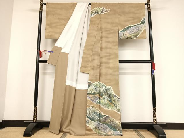 平和屋着物●史上初の女性友禅師 京都府伝統産業優秀技術者 京の名工 岡山武子 訪問着 霞花文 金彩 正絹 逸品 AABA2526np