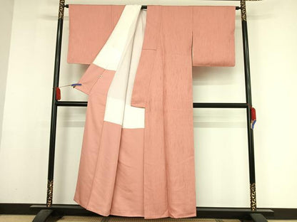 平和屋着物●上質な色無地 雨縞地紋 薄紅色 正絹 逸品 未使用 AABA2641np