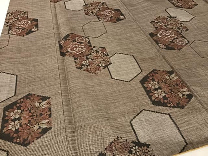 平和屋着物●本場大島紬 カタス9マルキ 亀甲花文 正絹 逸品 AABA2650np