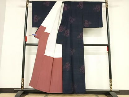 平和屋着物●結城縮　100亀甲　飛び亀甲柄　草花文　正絹　逸品　AABA2656np