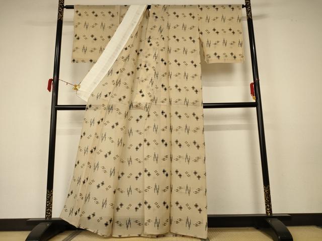 平和屋着物＊夏物　本場琉球絣　夏琉球　紬　手織　正絹　逸品　AABA2906jd