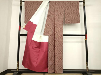 平和屋着物●本場大島紬 100亀甲 菱文 正絹 逸品 AABA3355ck