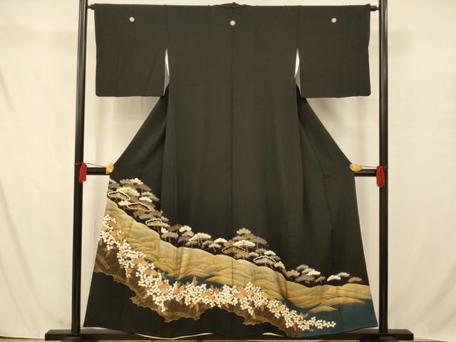 平和屋着物■豪華黒留袖　駒刺繍　流水草花文　暈し染め　金彩　正絹　逸品　AABA3604fw