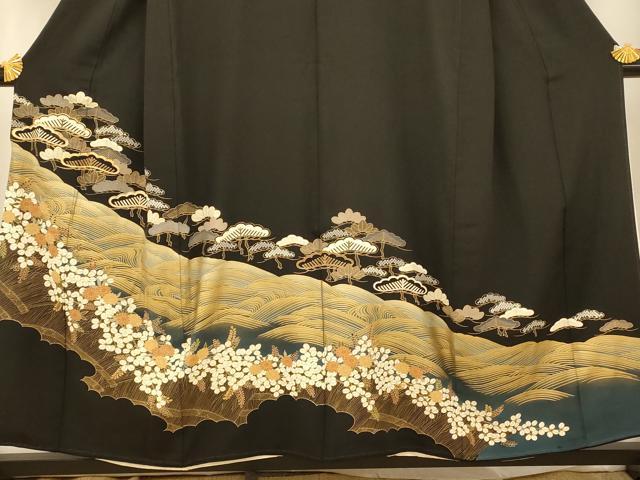 平和屋着物■豪華黒留袖　駒刺繍　流水草花文　暈し染め　金彩　正絹　逸品　AABA3604fw