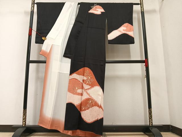 平和屋着物●訪問着　絞り　刺繍　南天文　黒地　金彩　正絹　逸品　AABA3820ph