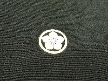 平和屋着物■豪華黒留袖　刺繍　花鳥文　金銀糸　金彩　正絹　逸品　AABA4205mf