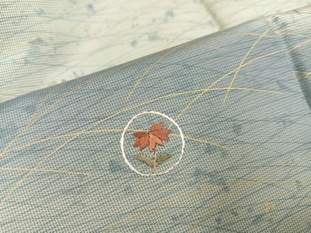 平和屋着物●本場染大島紬　訪問着　刺繍　草花丸文　暈し染め　金彩　正絹　逸品　AABA4311ph