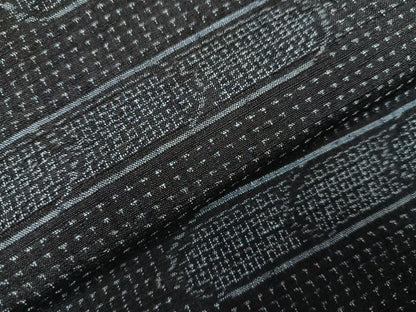 平和屋着物●上質な紬　100亀甲　段違い文 　正絹　逸品　未使用　AABA4344ph