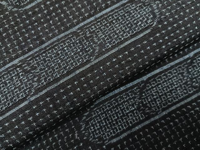 平和屋着物●上質な紬　100亀甲　段違い文 　正絹　逸品　未使用　AABA4344ph