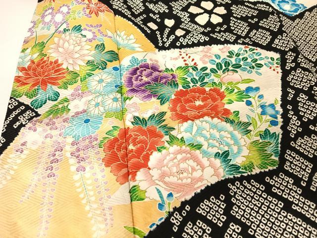 平和屋着物●豪華振袖　駒刺繍　絞り　地紙草花文　黒地　金彩　ロング丈　正絹　逸品　AABI0004cs