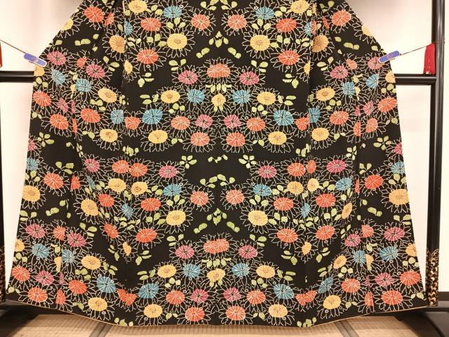 平和屋着物●上質な小紋 型染め 菊 黒地 正絹 逸品 AABA4478np
