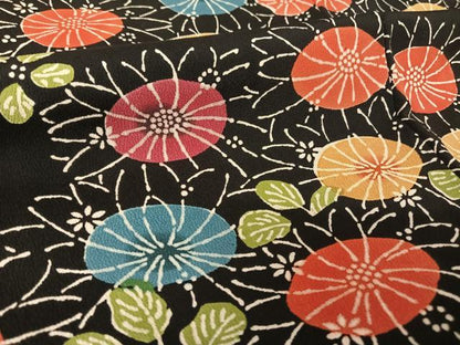 平和屋着物●上質な小紋 型染め 菊 黒地 正絹 逸品 AABA4478np