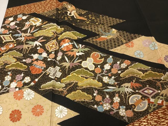 平和屋着物●豪華黒留袖 駒刺繍 飛鶴吉祥文 金糸 金彩 正絹 逸品 AABA4509np