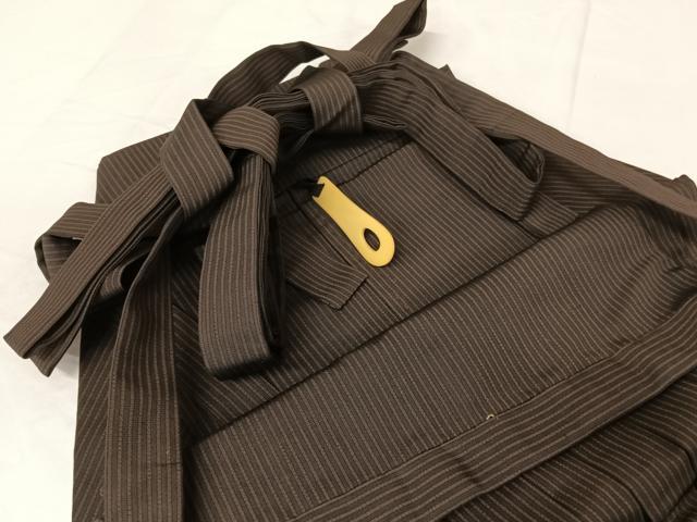 平和屋着物●男性　馬乗り袴　縞　高島屋扱い　正絹　逸品　AABA4533np