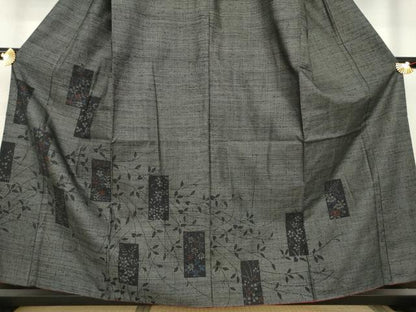 平和屋着物●結城紬 訪問着 100亀甲 短冊枝花文 黒地 正絹 逸品 AABA4657ck