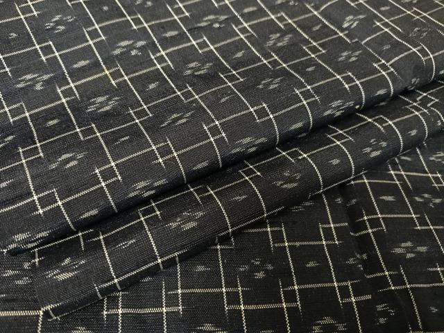 平和屋着物●本場琉球絣　紬　花格子文　正絹　逸品　AABA4937np