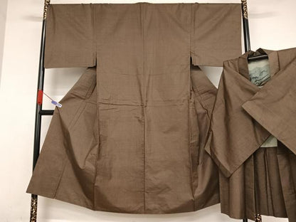 平和屋着物●男性　本場大島紬　アンサンブル　100亀甲　総詰め　正絹　逸品　AABA4942np