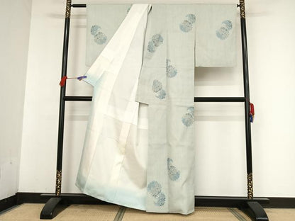 平和屋着物●人間国宝　田中林次　本場結城紬　重要無形文化財　100亀甲　飛び亀甲　雪輪花文　結城苑　証紙付き　正絹　逸品　AABA4977np