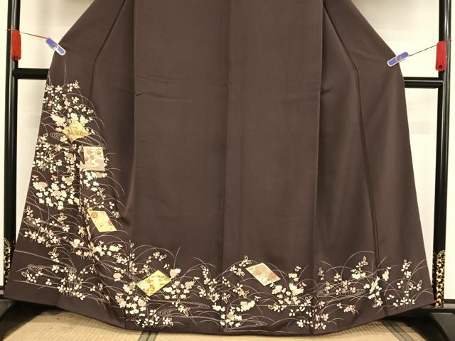 平和屋着物●銀座きしや　訪問着　駒刺繍　色紙草花文　滅紫色　金糸　金彩　正絹　逸品　AABA4996np