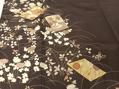 平和屋着物●銀座きしや　訪問着　駒刺繍　色紙草花文　滅紫色　金糸　金彩　正絹　逸品　AABA4996np