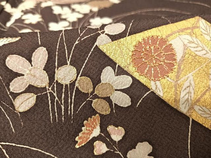 平和屋着物●銀座きしや　訪問着　駒刺繍　色紙草花文　滅紫色　金糸　金彩　正絹　逸品　AABA4996np