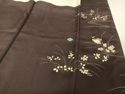 平和屋着物●銀座きしや　訪問着　駒刺繍　色紙草花文　滅紫色　金糸　金彩　正絹　逸品　AABA4996np