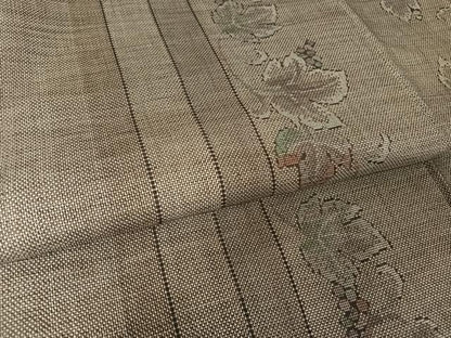 平和屋着物●本場大島紬　カタス9マルキ　葡萄蔦の葉文　正絹　逸品　AABA5007np