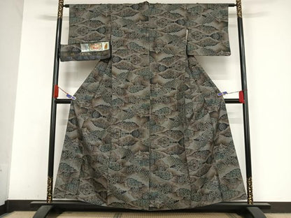 平和屋着物●本場大島紬　カタス7マルキ　風景花文　渡絹織物謹製　証紙付き　正絹　逸品　AABA5020np