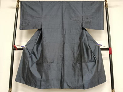 平和屋着物●男性　本場村山大島紬　亀甲文様　正絹　逸品　AABA5037np