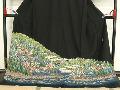 平和屋着物●本加賀友禅作家 高野富夫 黒留袖 樹林風景飛鳥文 ロング丈 正絹 逸品 AABA5058np
