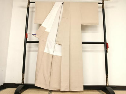 平和屋着物●上質な色無地 花亀甲 薄卵色 正絹 逸品 未使用 AABA5068np