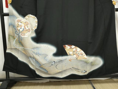 平和屋着物■豪華黒留袖　駒刺繍　鳳凰花文　暈し染め　金銀彩　正絹　逸品　AABA5094gw