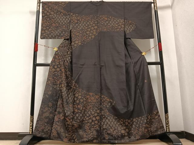 平和屋着物●訪問着　作家物　紬地　手描き　草花文　正絹　逸品　AABA5226ph