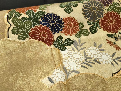平和屋着物■豪華黒留袖　駒刺繍　雲取り草花文　暈し染め　金彩　正絹　逸品　AABA6065cs