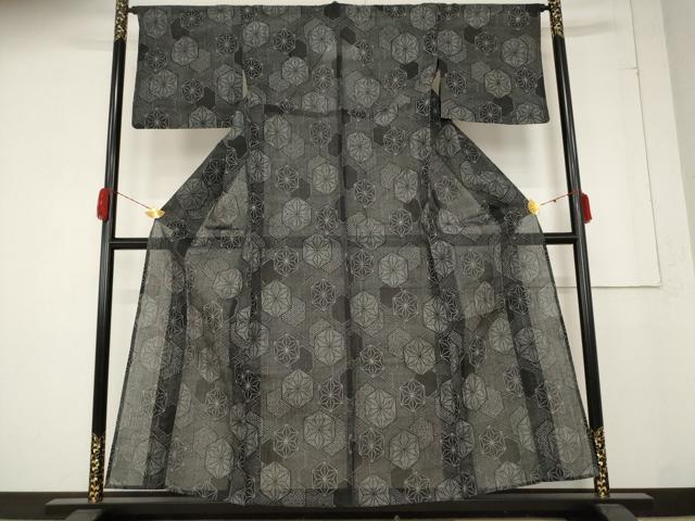 平和屋着物＊夏物 小紋 紗 亀甲麻の葉文様 黒地 正絹 逸品 AABA6879st