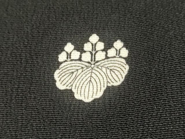 平和屋着物■豪華黒留袖　駒刺繍　飛鶴花文　金彩　正絹　逸品　AABA6947ma