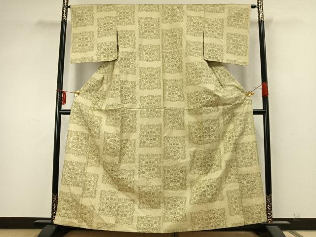 平和屋着物▽本場大島紬　単衣　7マルキ　吉祥花文　正絹　逸品　AABA7632fy