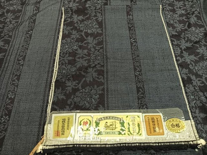 平和屋着物▽上質な紬　単衣　結城紬織　100亀甲　草花間道　証紙付き　正絹　逸品　AABA7641fy